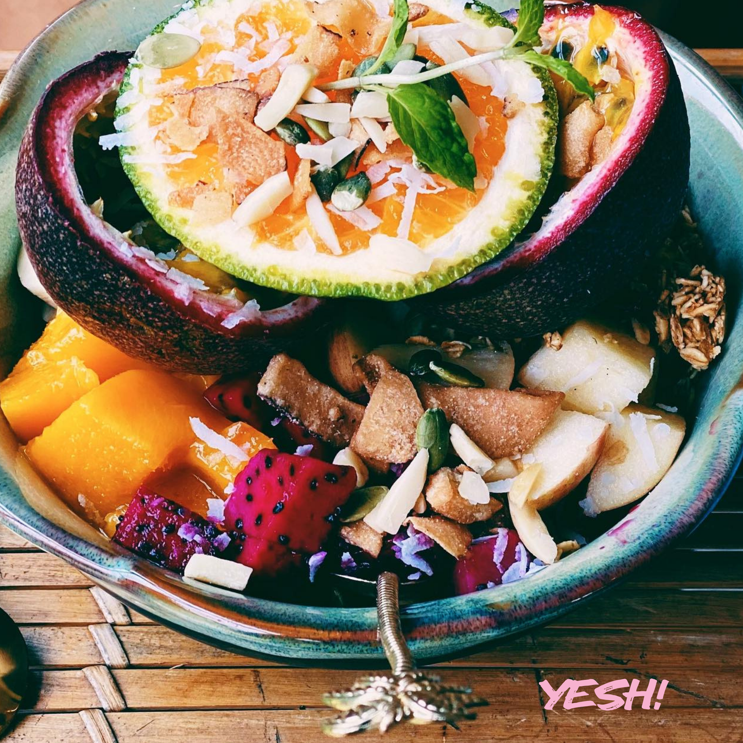 02 | ISLAND BREEZE FRUIT BOWL